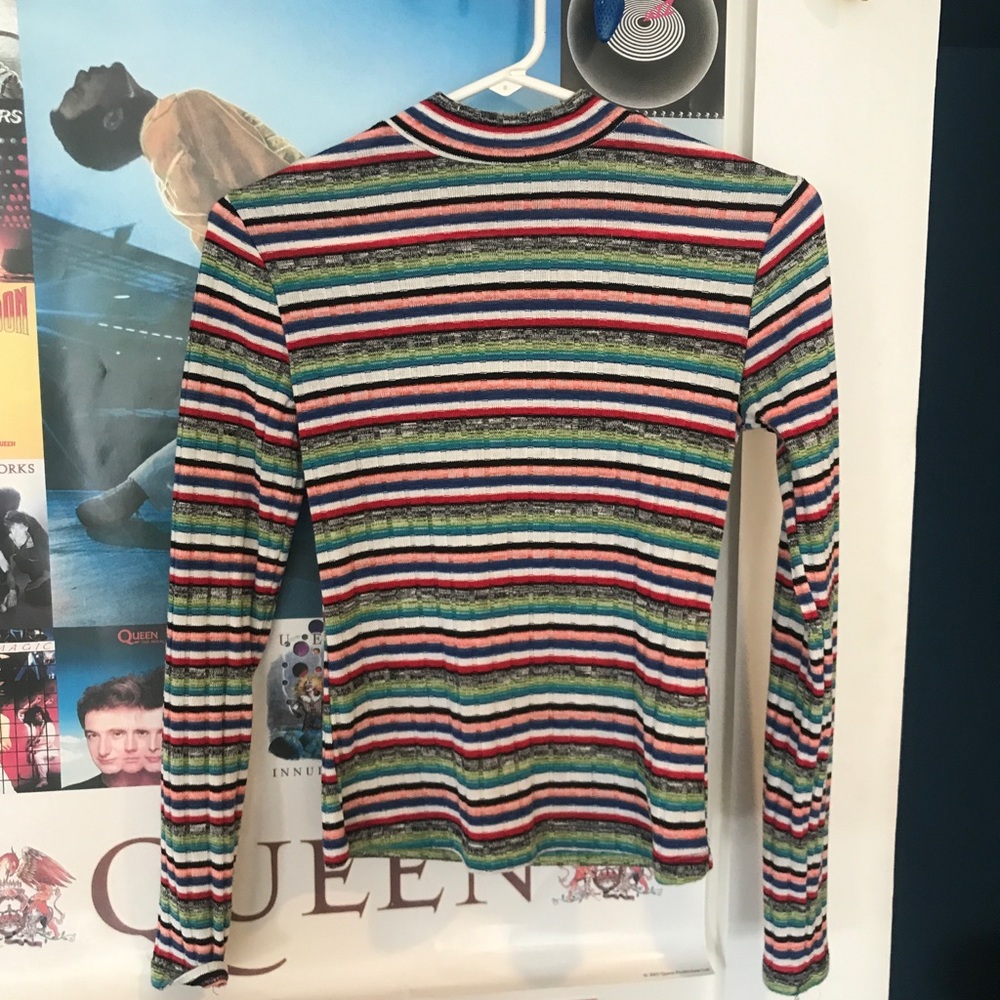 Only worn once.